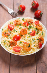 Spaghetti with shrimps
