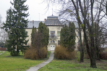 Piarist castle in Mernye