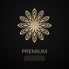 Obraz premium Golden flower shape. Gradient premium logotype. Isolated floral logo. Business identity concept for bio, eco company, yoga or spa salon.