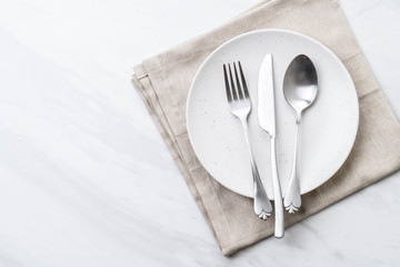 empty plate spoon fork and knife © topntp