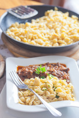 Gulasch mit Spätzle