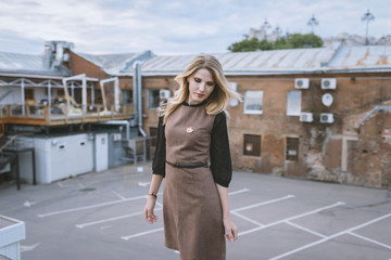 Obraz premium Outdoors portrait of beautiful young woman. Selective focus.