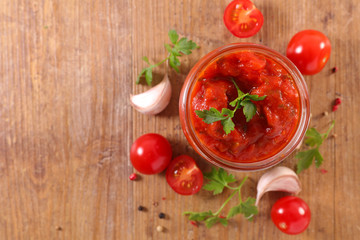 tomato sauce and ingredient