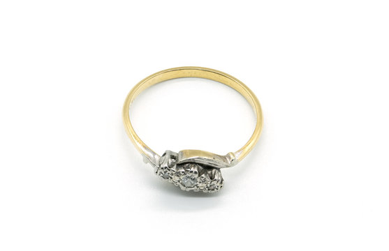 Ladies Antique Three Diamond Gold Ring