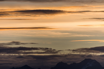 Die wundervolle Herbstwelt des Wallis
