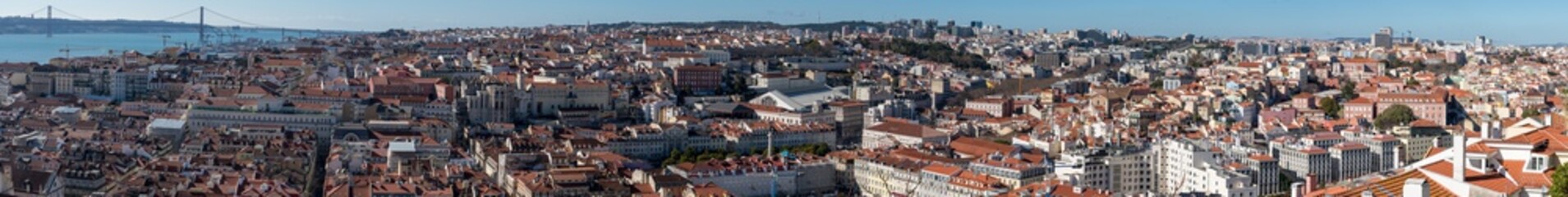 Fototapeta na wymiar Panoramic of the city of lisbon