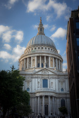 Fototapeta na wymiar St. Paul's Cathedral, London, under a blue summer sky