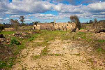 Fototapeta premium Abandoned parts of farmhouse in the center of Portugal