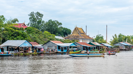 Wohnen auf dem Tonle Sap