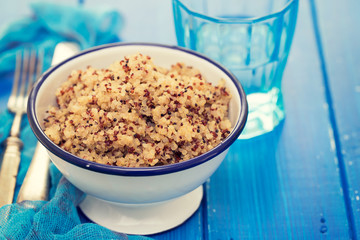 boiled quinoa in white bowl