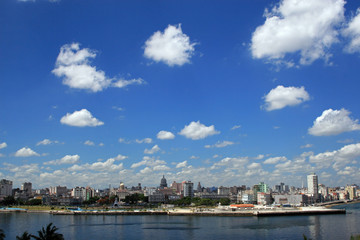 Fototapeta na wymiar View of Havana, from Fortaleza de San Carlos de la Cabaña, Cuba