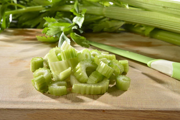 Sedano sul tagliere