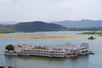 Pichola lake and Aravalli hills, Udaipur, Rajasthan, India