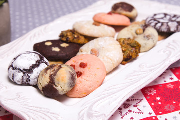 plate with cookies and gingerbread closeup
