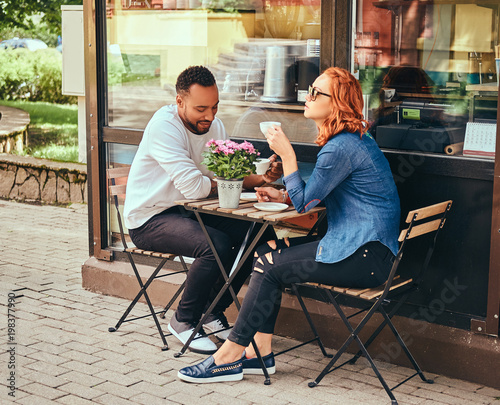 Wowescape Dating at Coffee Shop