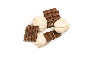 Tile of milk chocolate and marshmallows