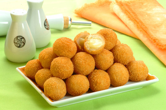 Bolinho de queijo