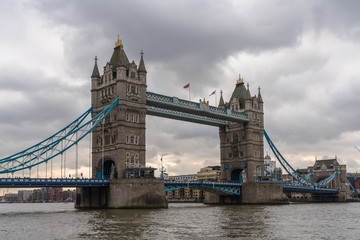 Tower Bridge , London

