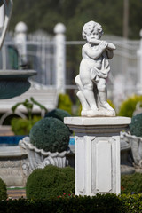 statuettes angels musicians