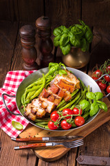 Crust roast pickled in beer