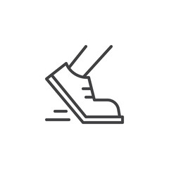 Running shoes outline icon. linear style sign for mobile concept and web design. Jogging simple line vector icon. Symbol, logo illustration. Pixel perfect vector graphics