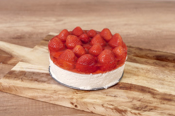 Cheesecake with strawberries - 198473371