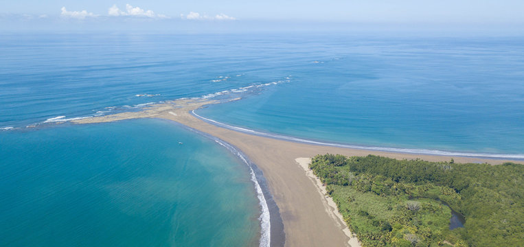 Luftbild: Walfischflossen - Strand, Costa Rica