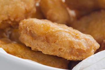Taiwan Taipei Cat Empty, Summer Leisure Afternoon Tea, Enjoy American Food Mac Fried Chicken Nuggets