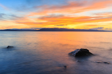 Naklejka premium Lake Sunset