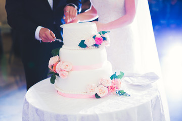 Luxury decorated wedding cake on the table