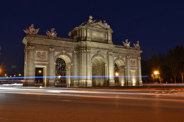 Fototapeta premium Puerta de Alcalá, Madrid 