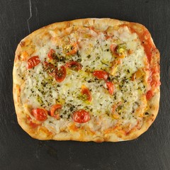 CherryTomato Pizza