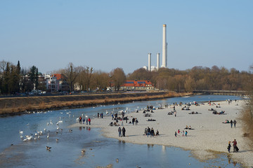 View on Isar river in springtime - Flaucher Auen