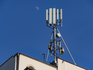 GSM transmitter antenna