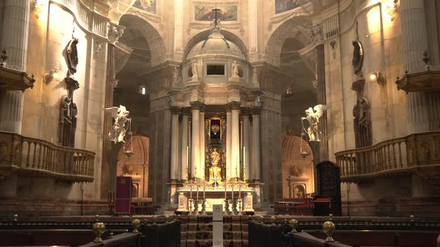 The altar inside the Cadiz Cathedral