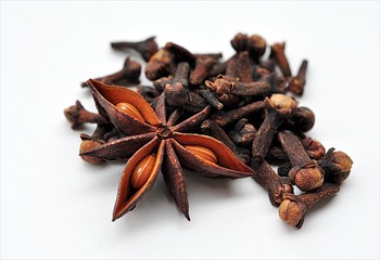 aromatic spices
