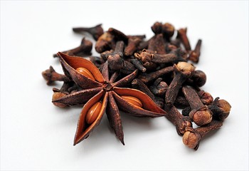 aromatic spices
