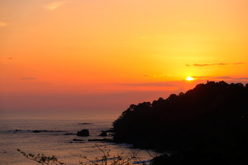 Obraz premium Amazing sunset in Costa Rica