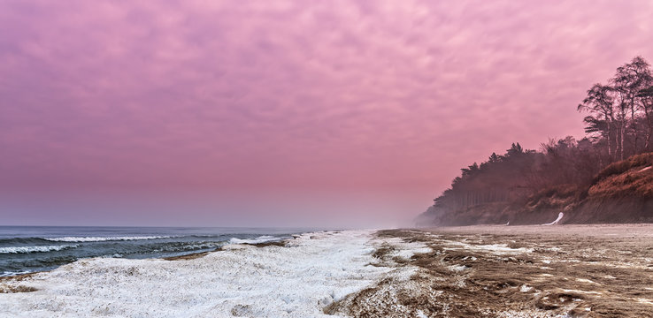 Schnee am Strand Ostsee Winter Baltic