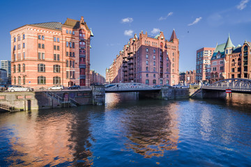 Obraz premium Hamburg Speicherstadt Kleines Fleet sonnig im HD Format