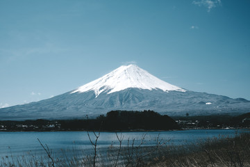 Fototapeta na wymiar Landscape of fuji mountain at kawaguchiko lake, japan