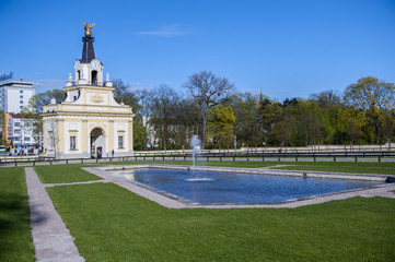 Pałac z fontanną 