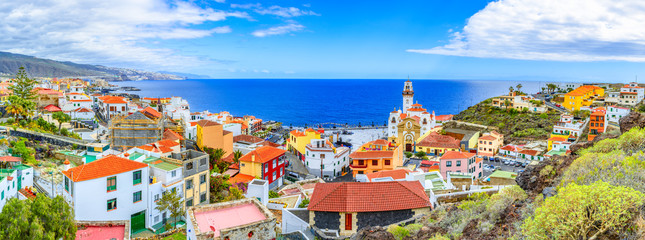 Candelaria, Tenerife, Canarische Eilanden, Spanje: Overzicht van de Basiliek van Onze-Lieve-Vrouw van Candelaria, oriëntatiepunt op Tenerife