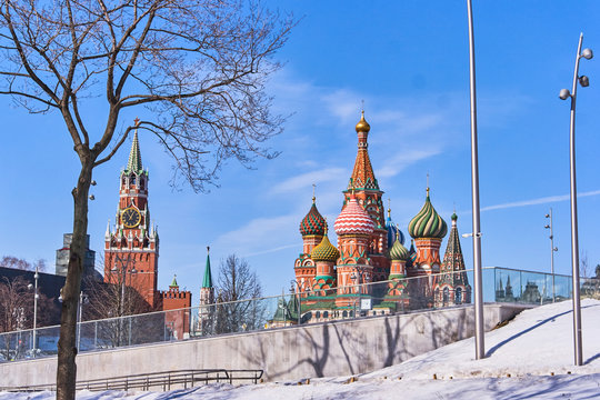 Gorgeous winter view on Kremlin from new and modern Zaryadye park in Moscow, Russia