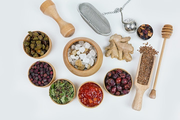 tea for health, ginger tea, flax, grass, tea for health, tea with ginger, flax, strawberries, cones, hawthorn, wild rose