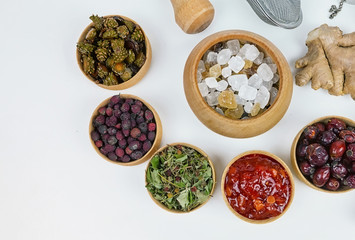 tea for health, ginger tea, flax, grass, tea for health, tea with ginger, flax, strawberries, cones, hawthorn, wild rose