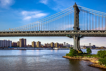 view of the Manhattan bridge