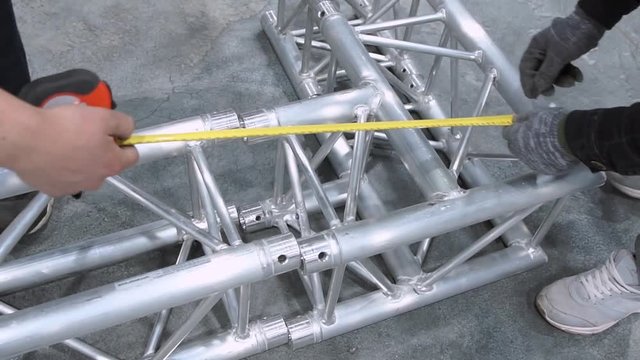Installation of the structure for the construction of musical stage