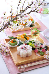 桜ごはんのお花見プレート