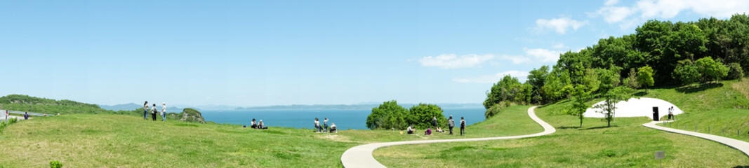 香川県：豊島-豊島美術館前